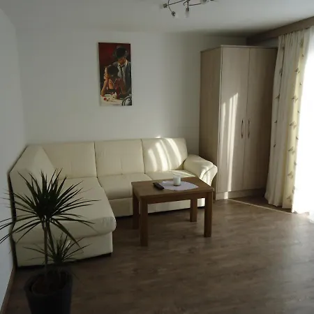Apartment Vogelhaus